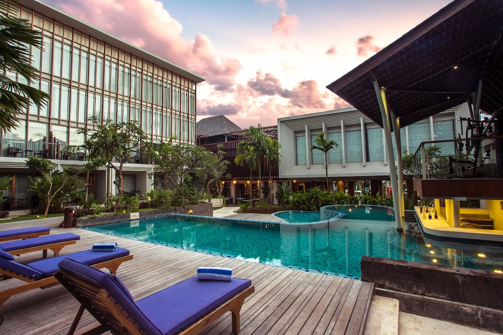 The Lerina Hotel Nusa Dua 4/60