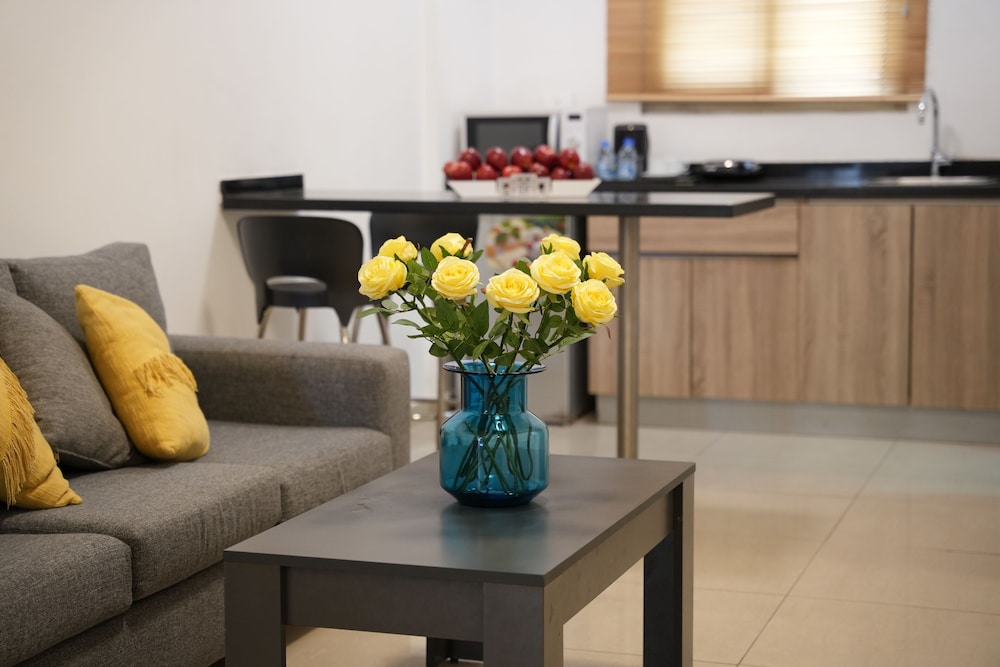 B Residence 28/43