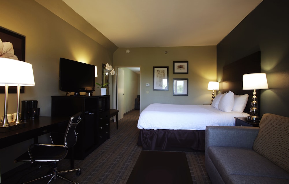 La Cuesta Inn, BW Signature Collection 8/36