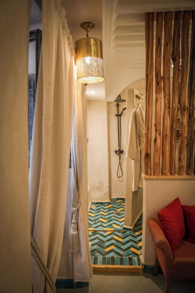Riad 11 Zitoune 46/69