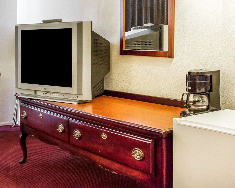 Rodeway Inn Winslow I-40 34/36