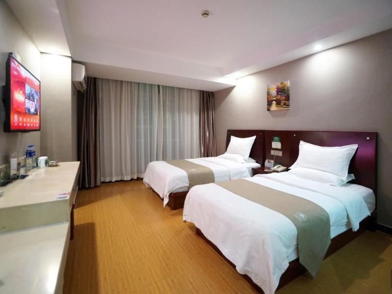 GreenTree Inn Shanghai Baoshan Yanghang Shuichan Road Hotel 32/52