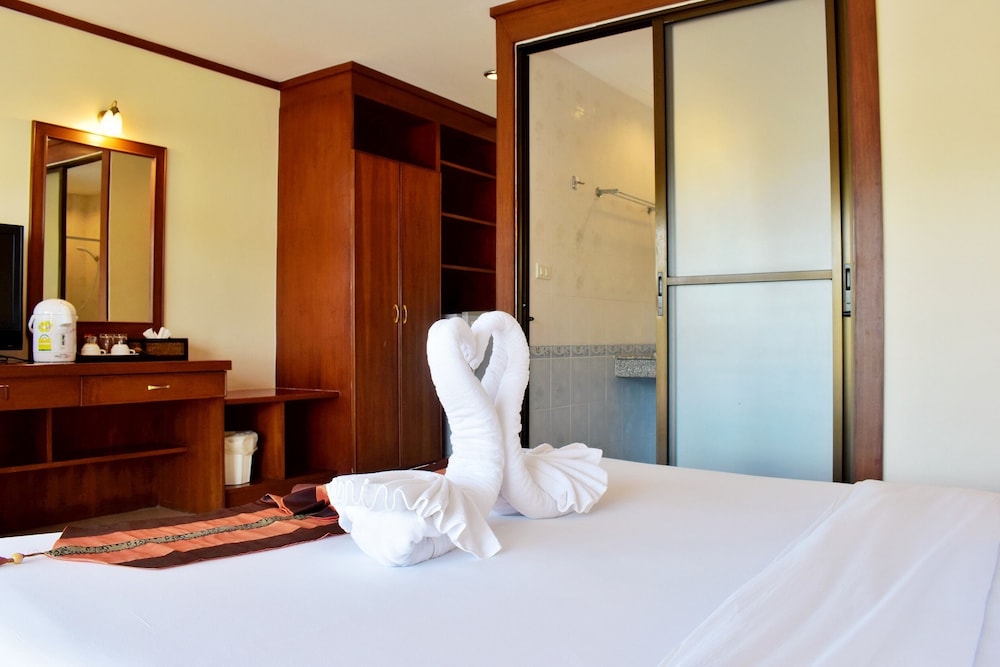 Outdoor Inn Kata Hotel 33/50