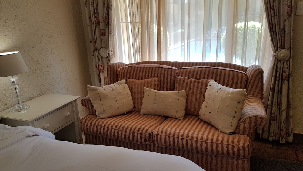 Jubilee Lodge Guest House 14/32