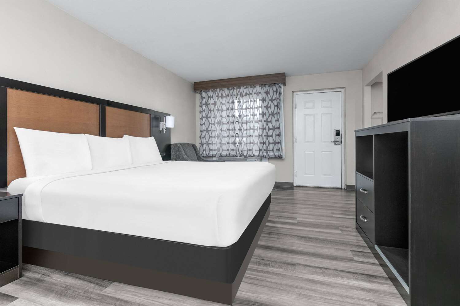 Baymont by Wyndham Austin University Area 7/22