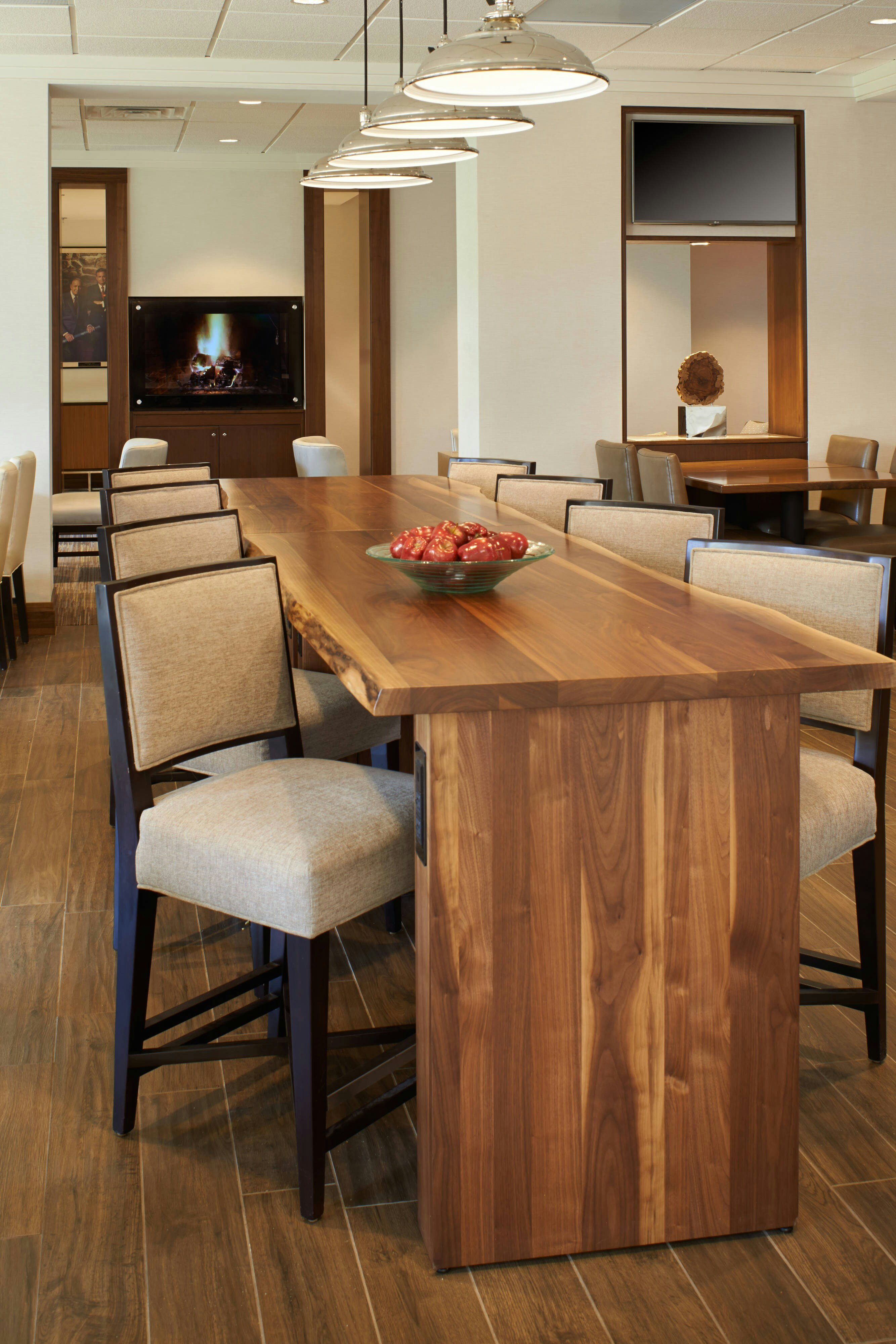 Detroit Metro Airport Marriott 40/47