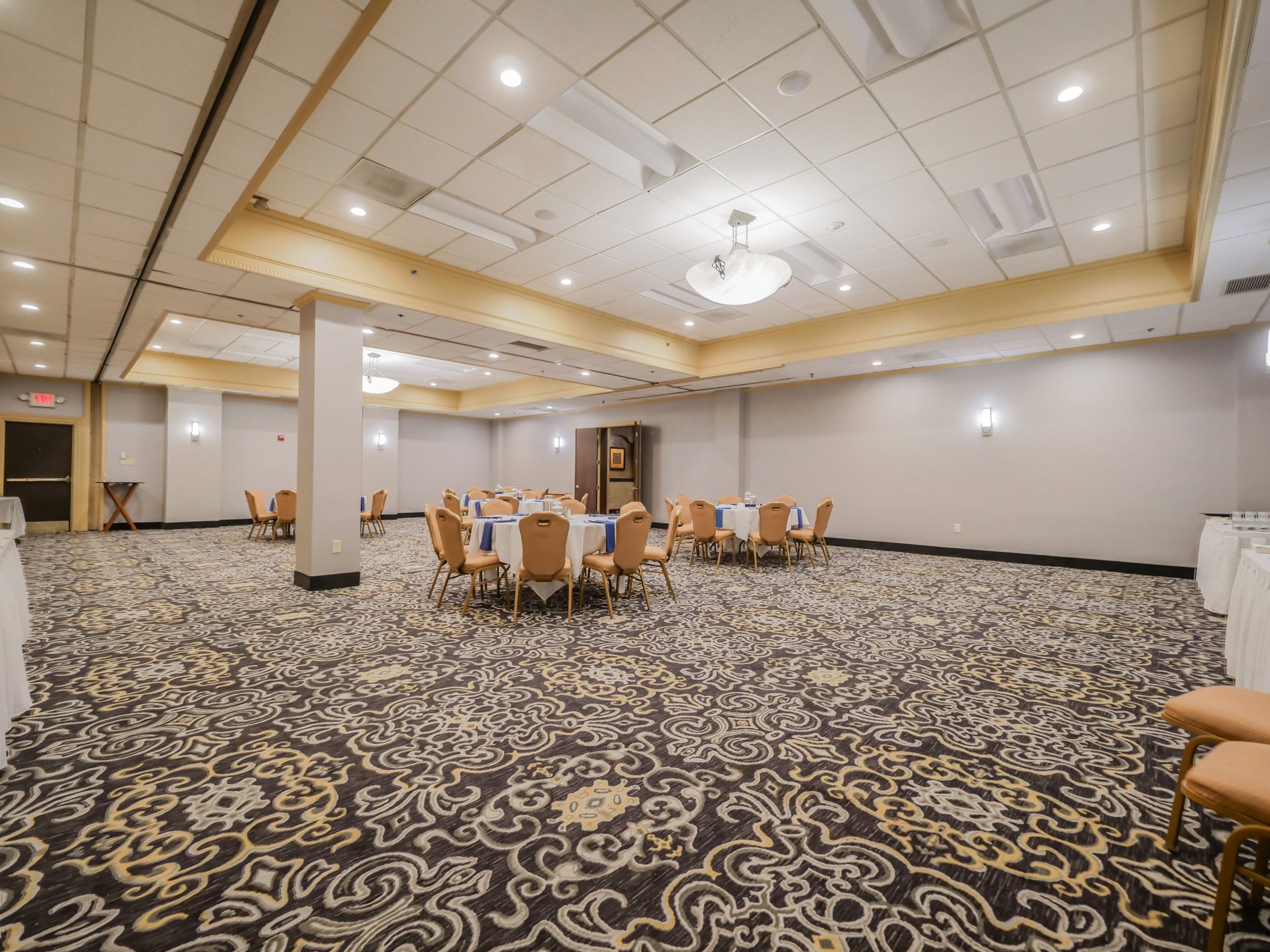 Crowne Plaza Cleveland Airport 59/60