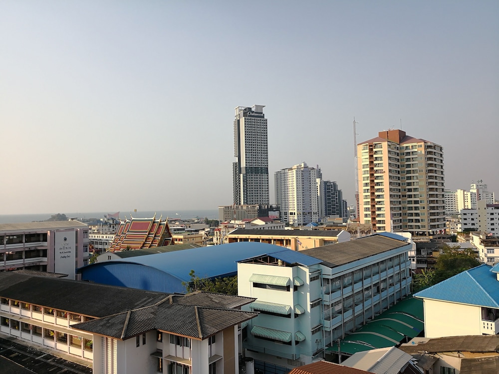 Cityview Residence 70/74