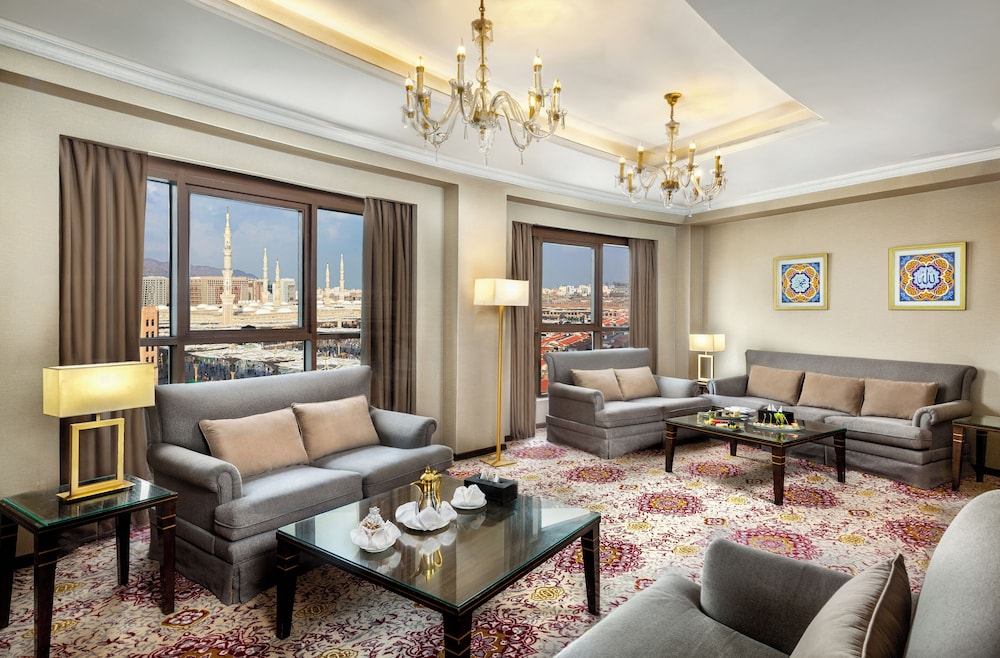 شركة طيبة المدينة الفندقية(Millennium Taiba Hotel) 54/77