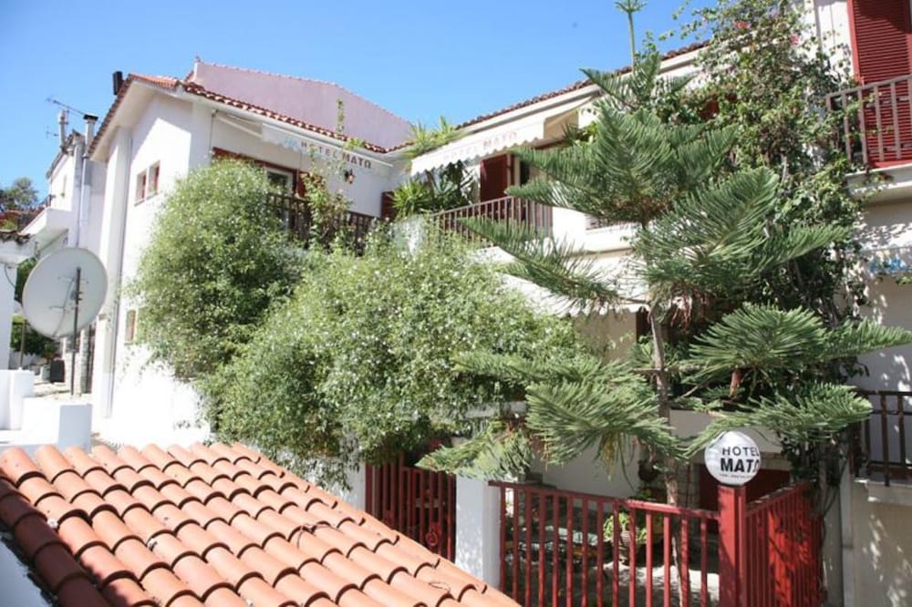 Mato Hotel in SKIATHOS