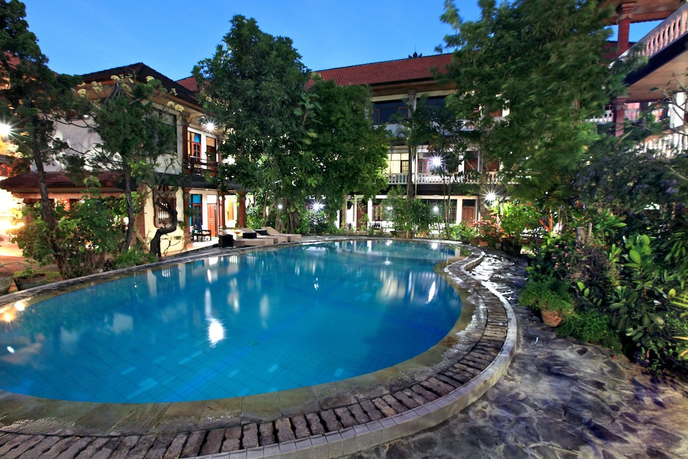 Simpang Inn 37/50