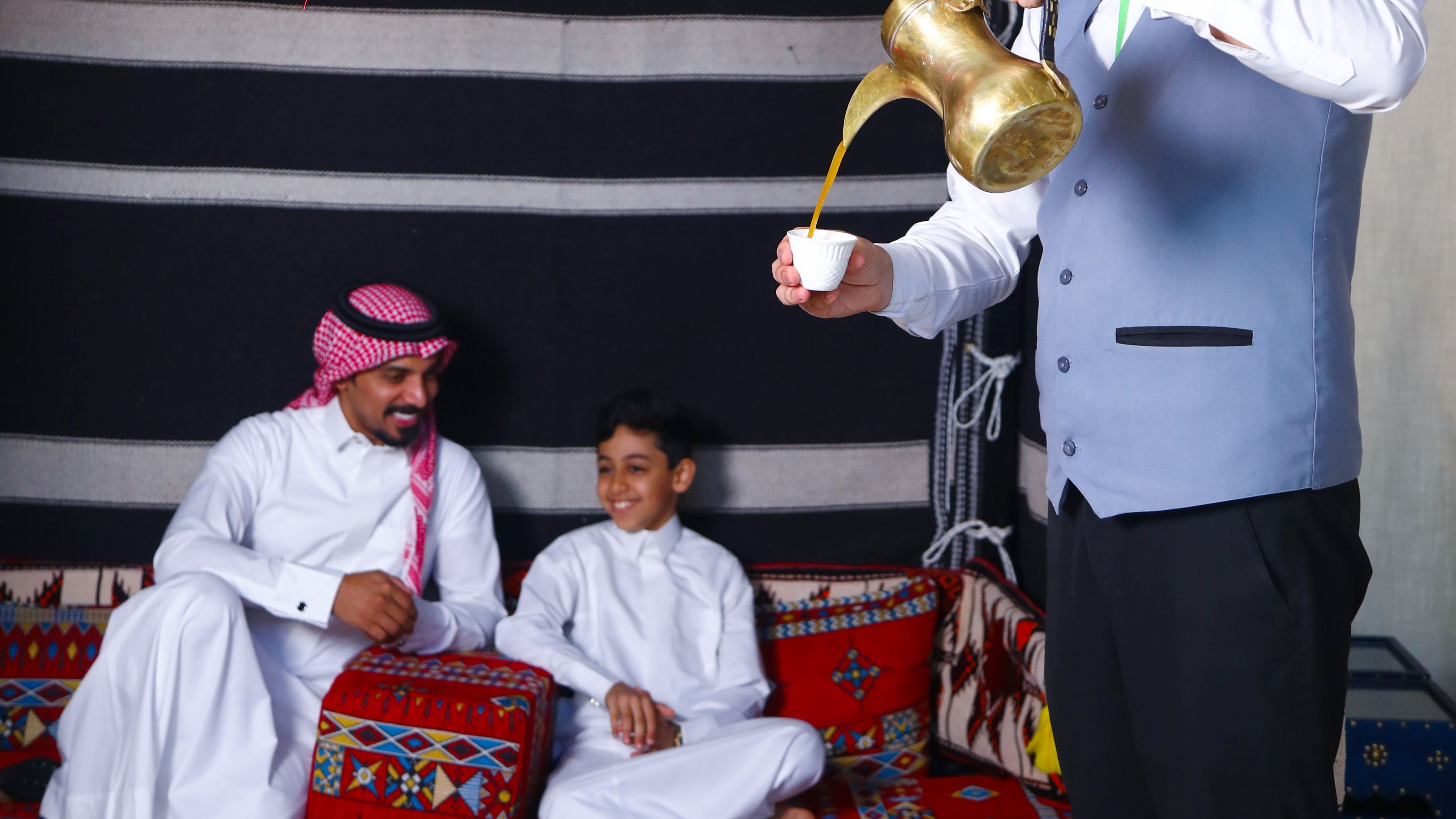 هوليداي إن آند سويتس - الجبيل(Holiday Inn & Suites Al Jubail) 9/72