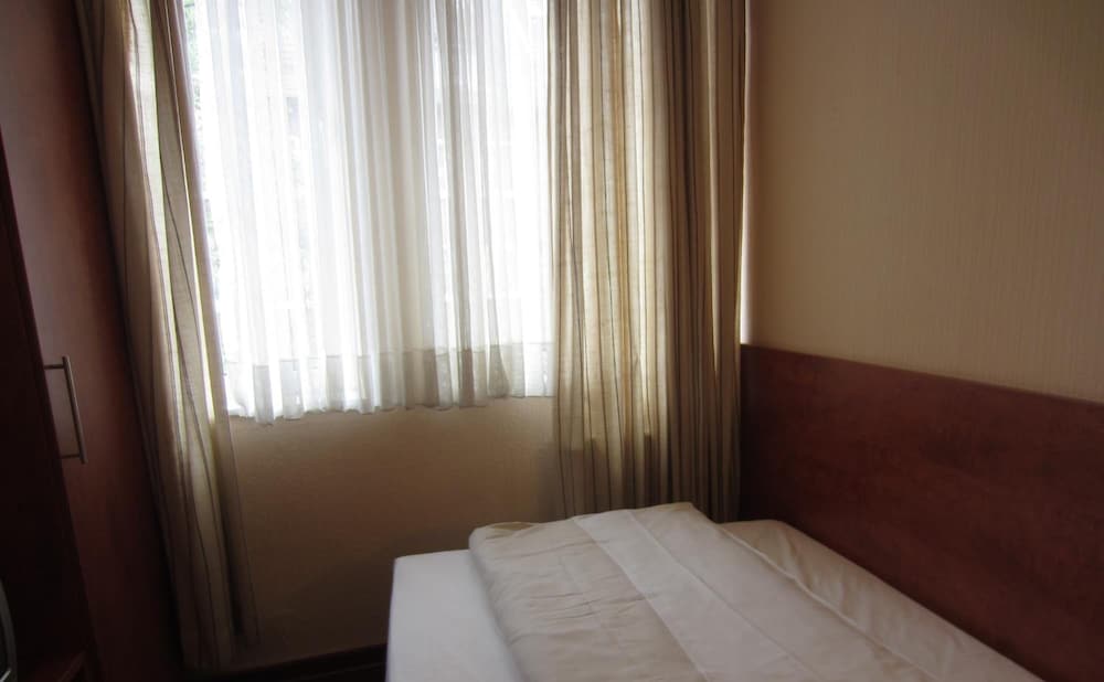 Hotel Haus Rheinblick 7/20