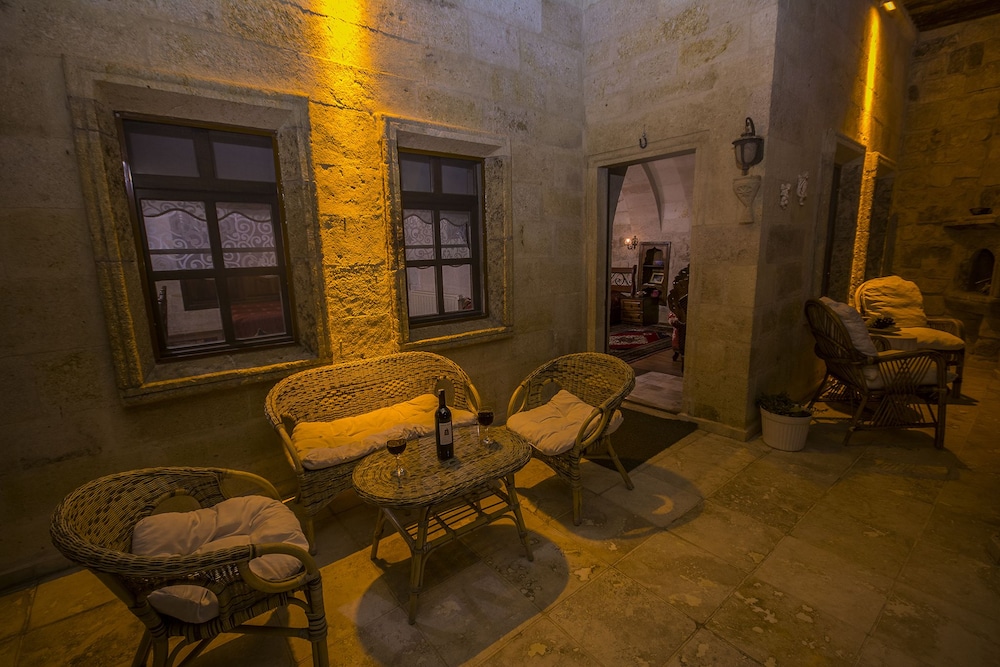 Assiana Cave House 12/50