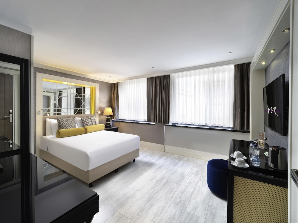 Family Suite, City View