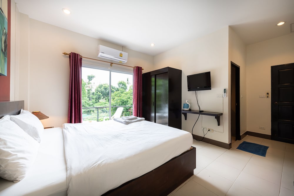 Baan Yuyen Karon Guesthouse 22/76
