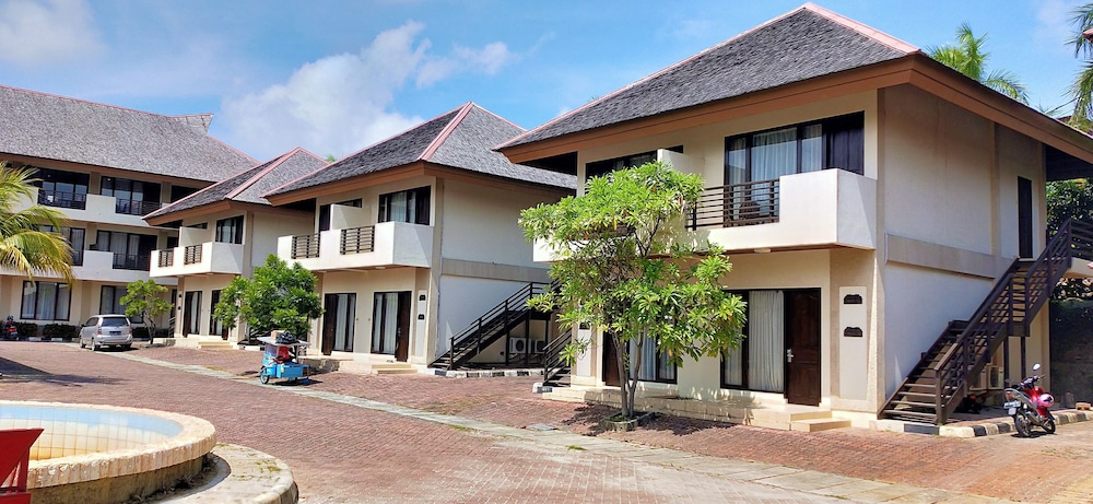 Town House Bukit Damai Indah Hotel and Residence 2/49