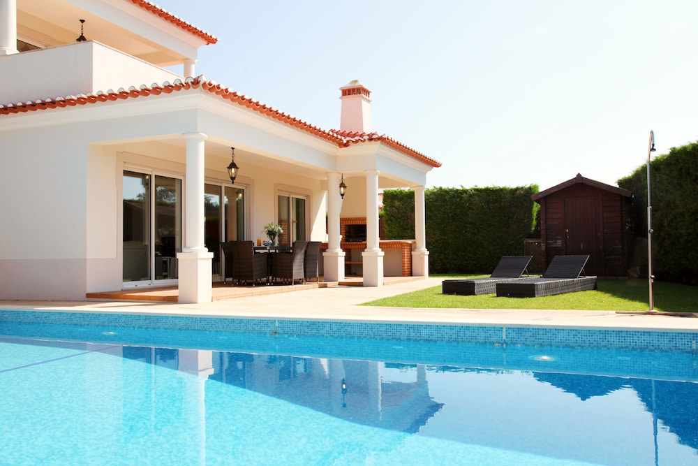 Praia Del Rey Golf And Beach Resort - The Village 7/50