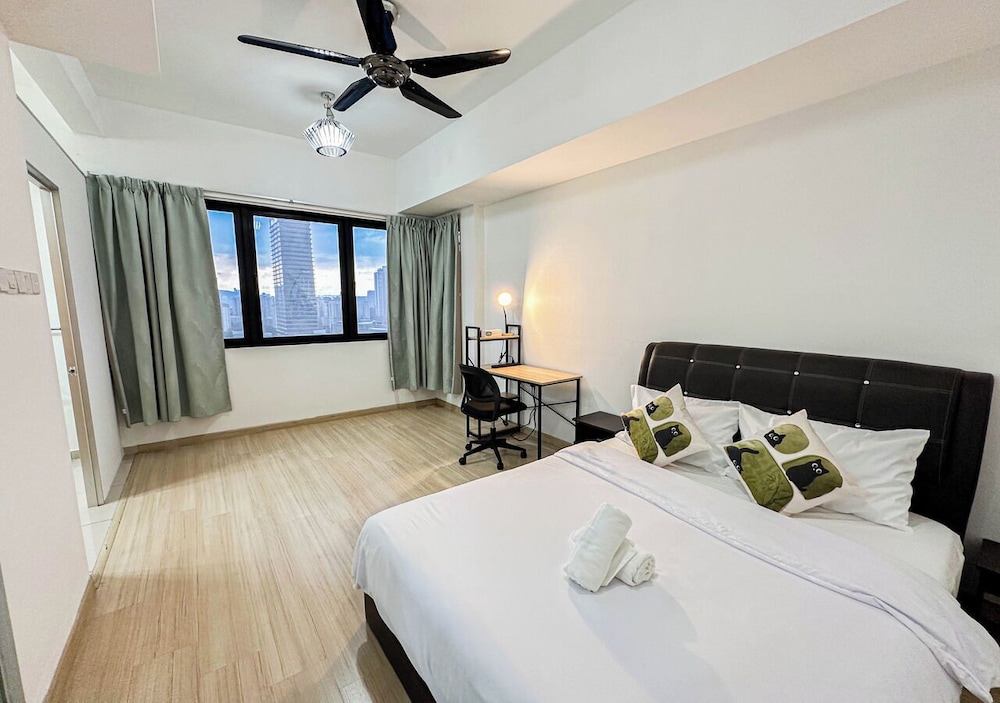 Encorp Strand Residence at Kota Damansara 12/50