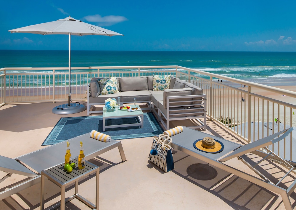 The Shores Resort Spa 49/69