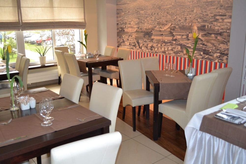 restaurant-cafeteria