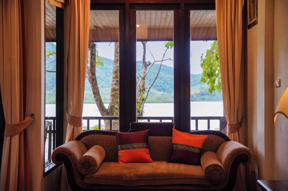 Kooncharaburi Resort & Spa 38/57