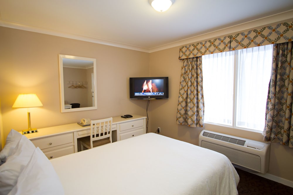 Glenwood Inn & Suites 4/50