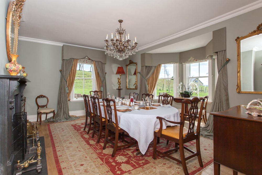 West Longridge Manor B&B 13/17