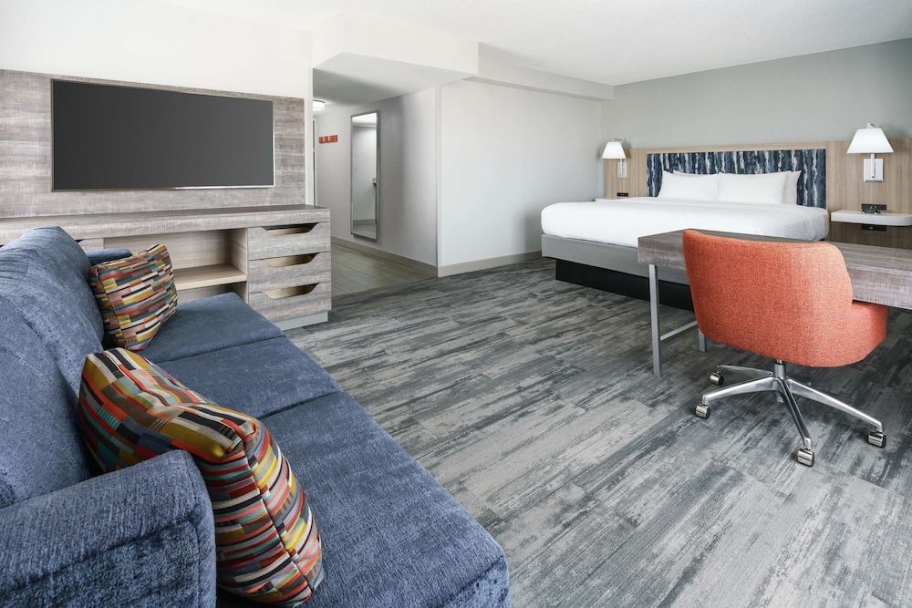 Hampton Inn & Suites Tampa/Ybor City/Downtown 42/42