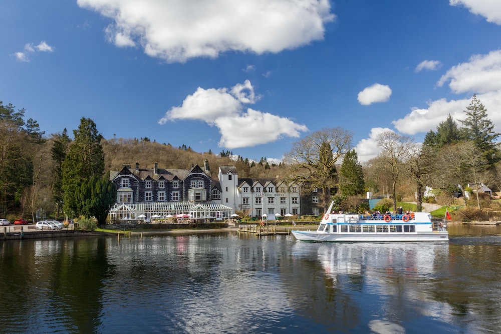 Classic Lodges Lakeside Hotel Spa 47/49