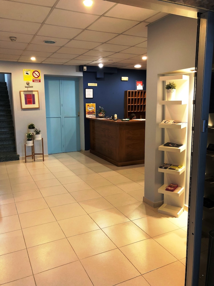 SANT JORDI HOTEL 6/50