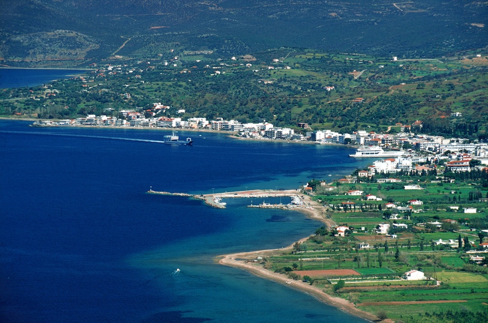 Venus Beach Hotel 45/64