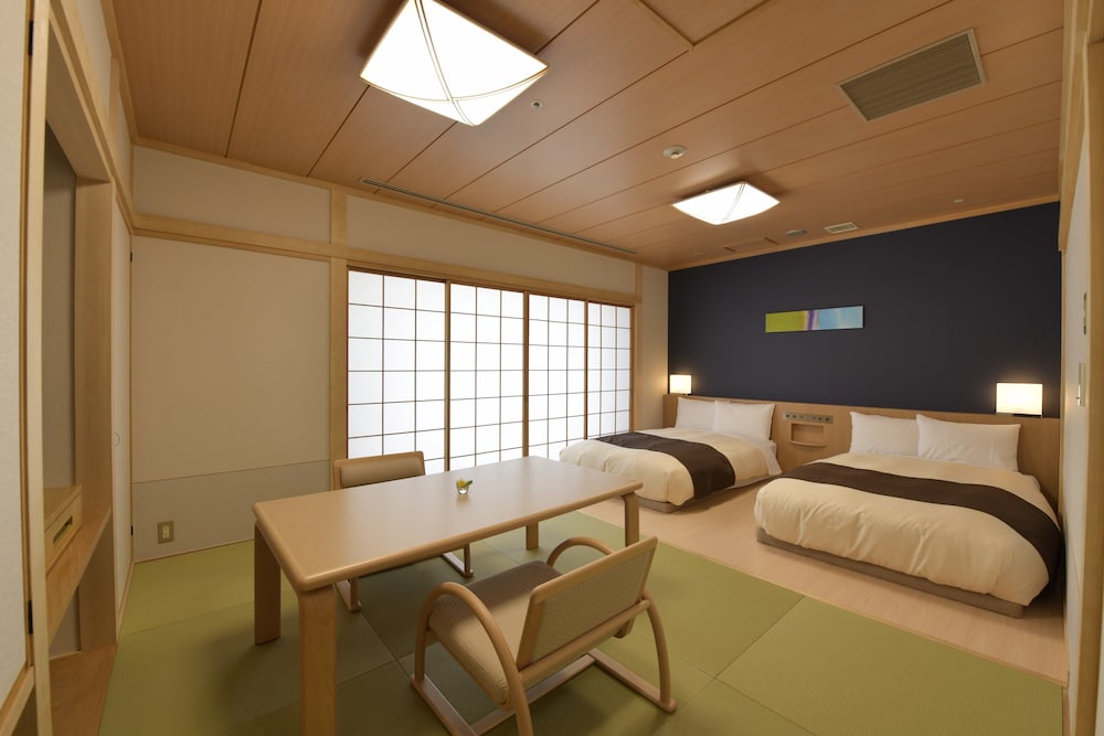 Hotel Port Plaza Chiba 24/50