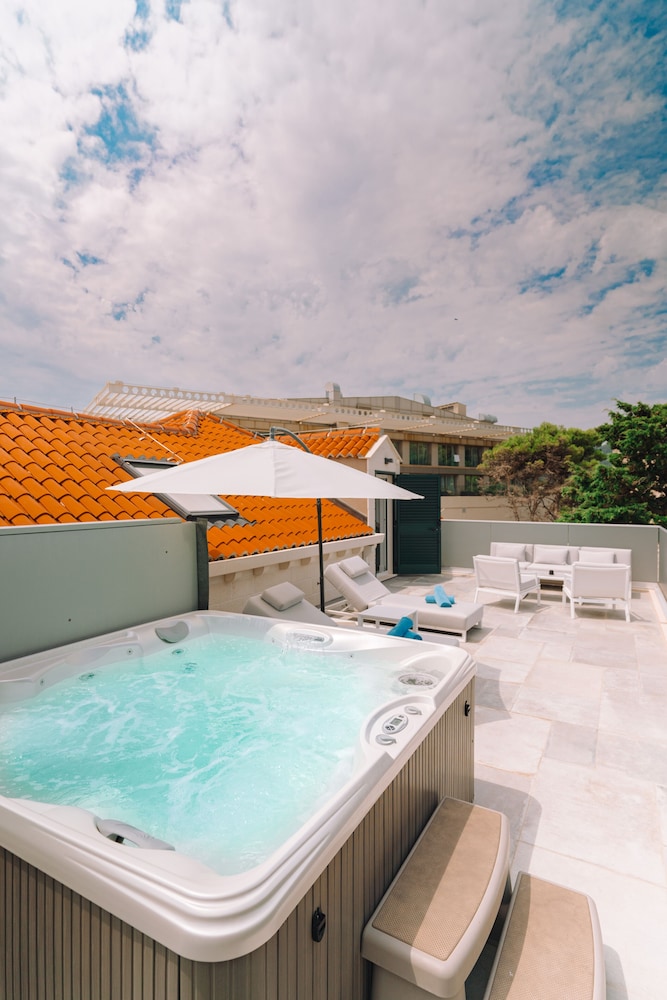 Villa Orabelle 42/50