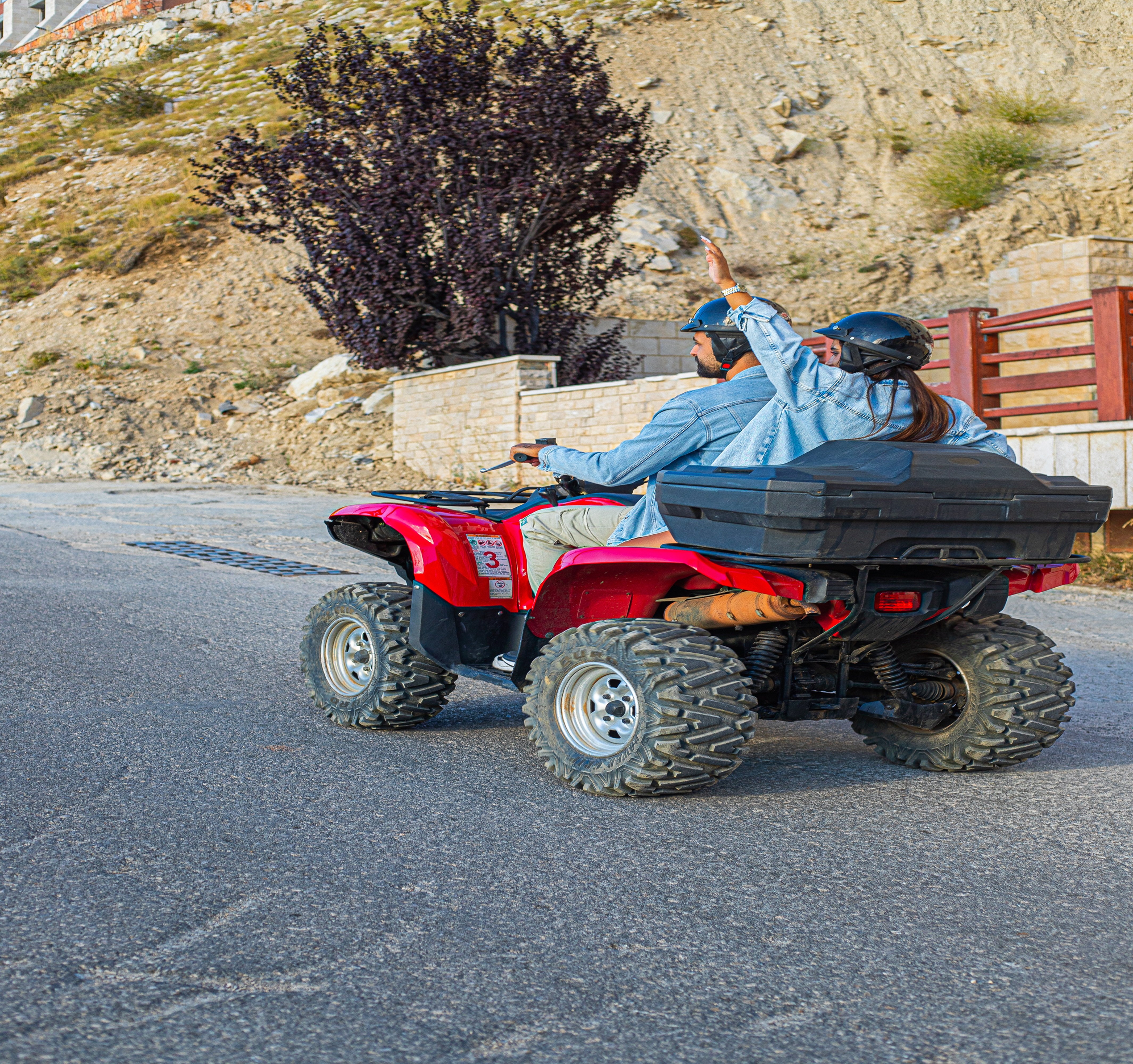 INTERCONTINENTAL MZAAR LEBANON MOUNTAIN 42/50
