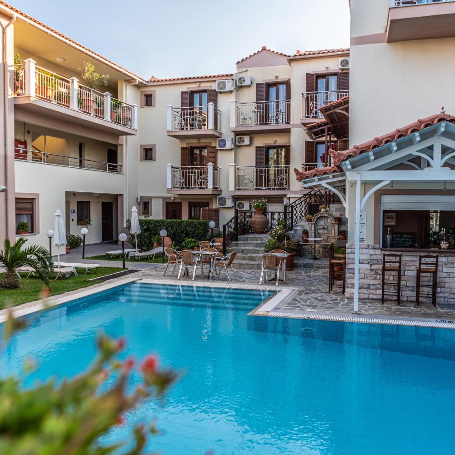 Matina Hotel 34/38