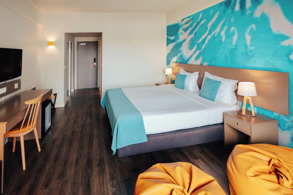 Room, Single, Pool View, Star Inn Peniche 4/7