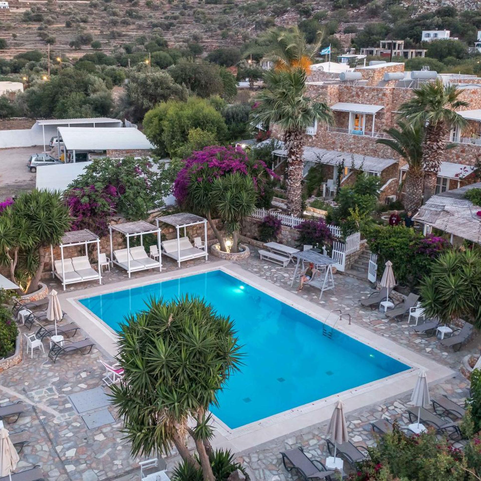 Irini Hotel 58/63