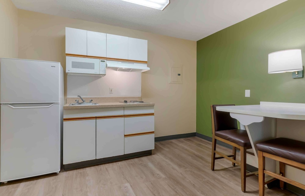 Extended Stay America Suites - Fort Worth - Medical Center 27/50