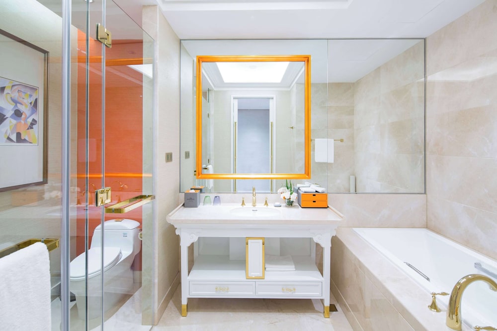 Howard Johnson Plaza By Wyndham Ningbo 49/50