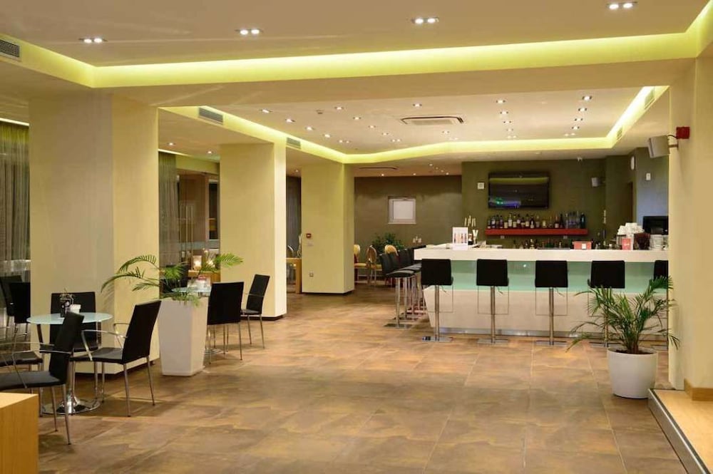 Royal Paradise Beach Resort And Spa 38/50