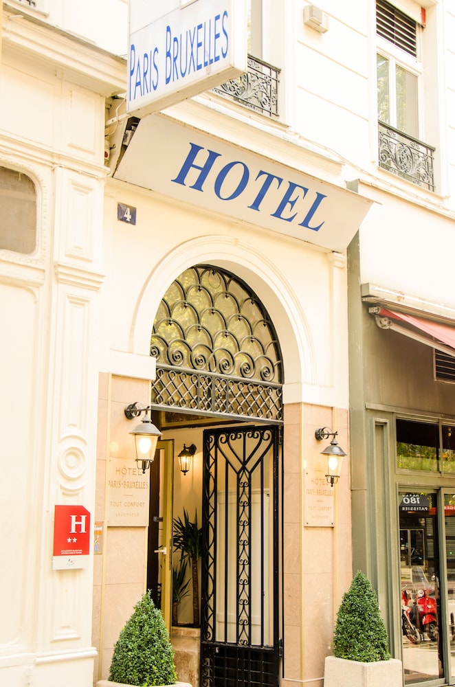 HOTEL PARIS BRUXELLES in PARIS
