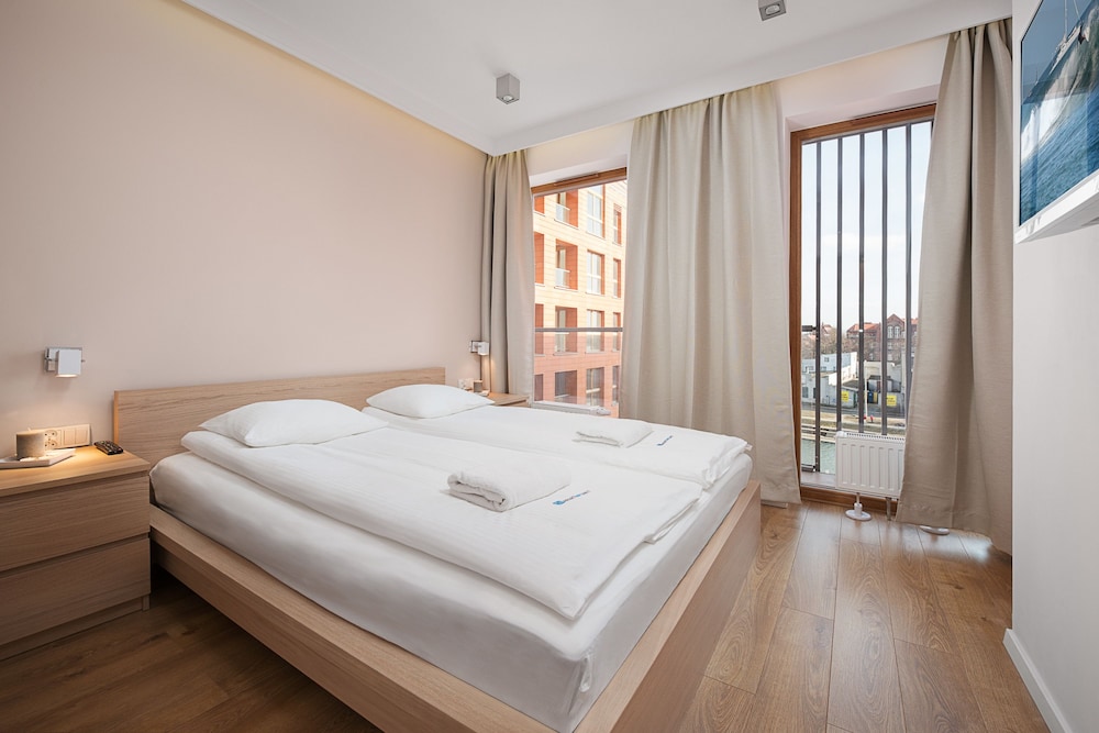 Apartinfo Island Apartments 42/50