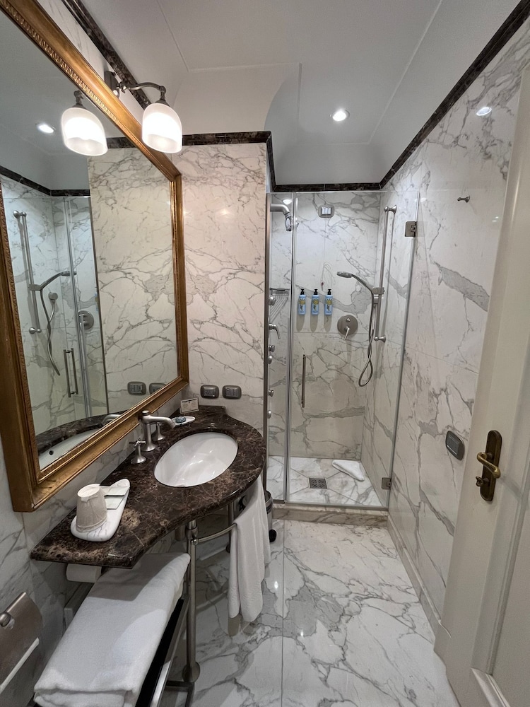 Hotel Villa Duse 50/50
