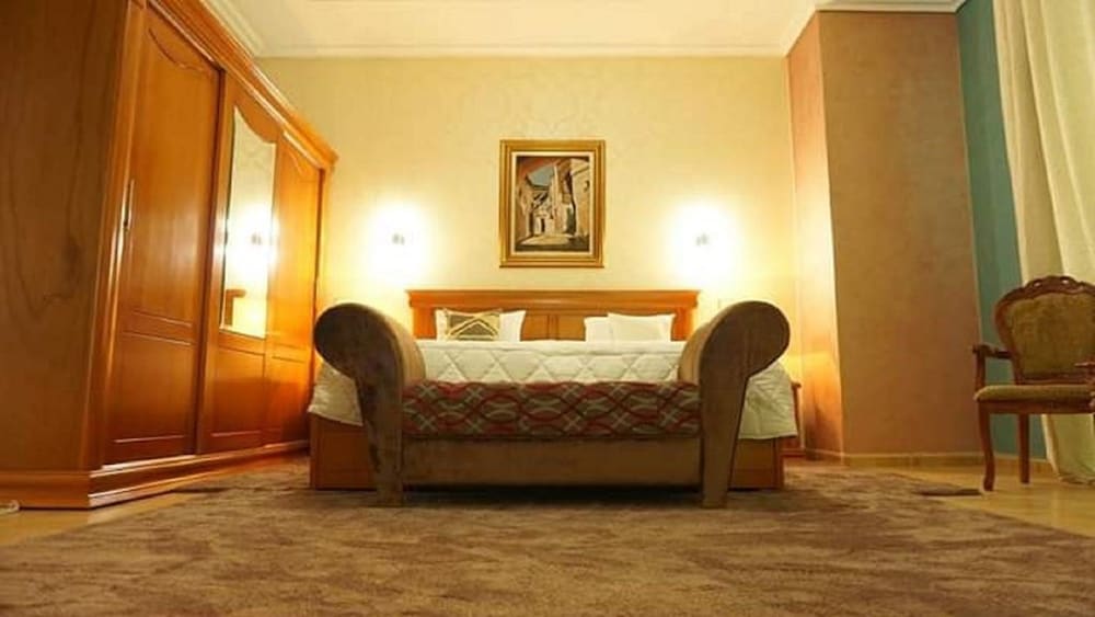 Hotel Maraval Oran 35/50
