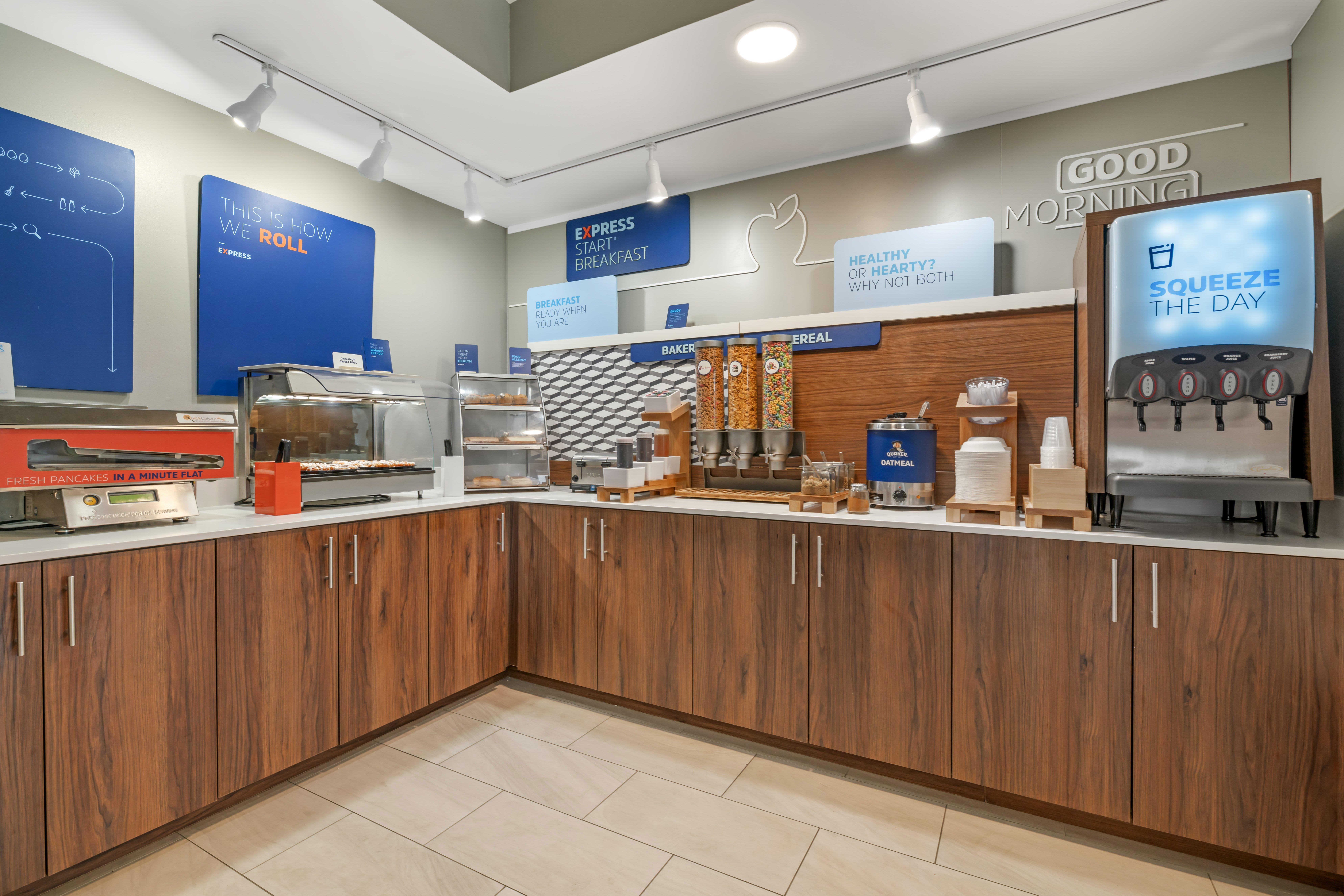 Holiday Inn Express Deforest Madison Area, an IHG Hotel 50/65