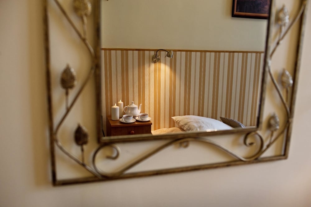 Unikat Guest Rooms 33/72