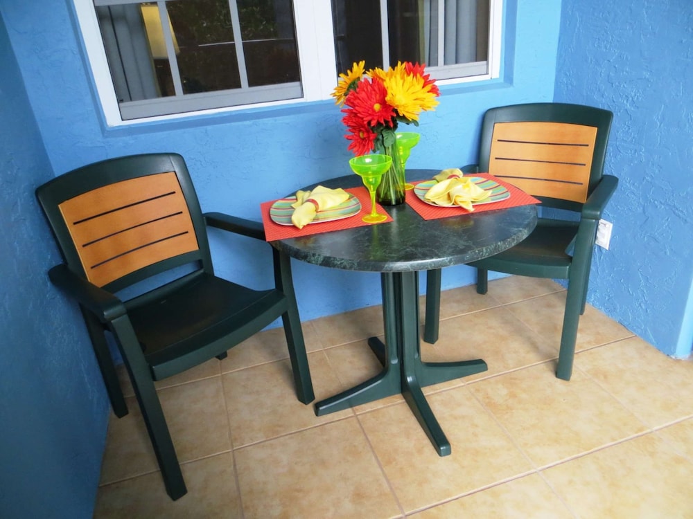 Mizner Place At Weston Town Center 46/69