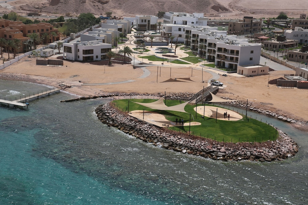 Public Security Hotel & Chalets 32/39