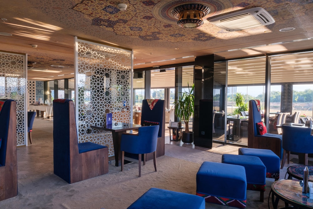 Malak Regency Hotel 59/72